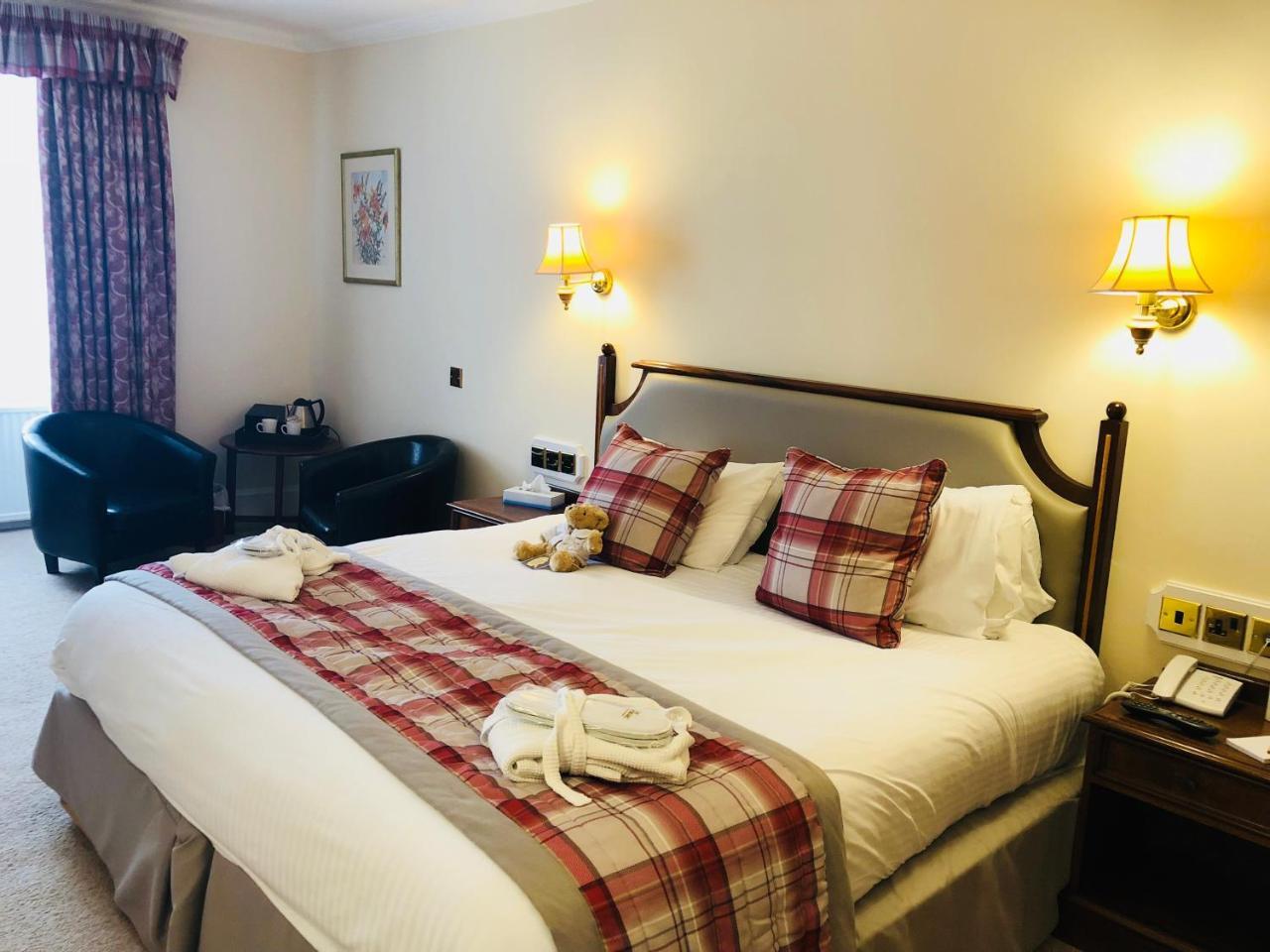 Dryburgh Abbey Hotel 3*